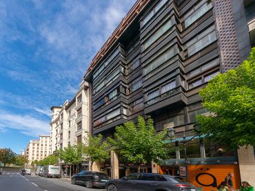 Wohnung mit Balkon zum Verkauf in Urkixo Zumarkalea 30