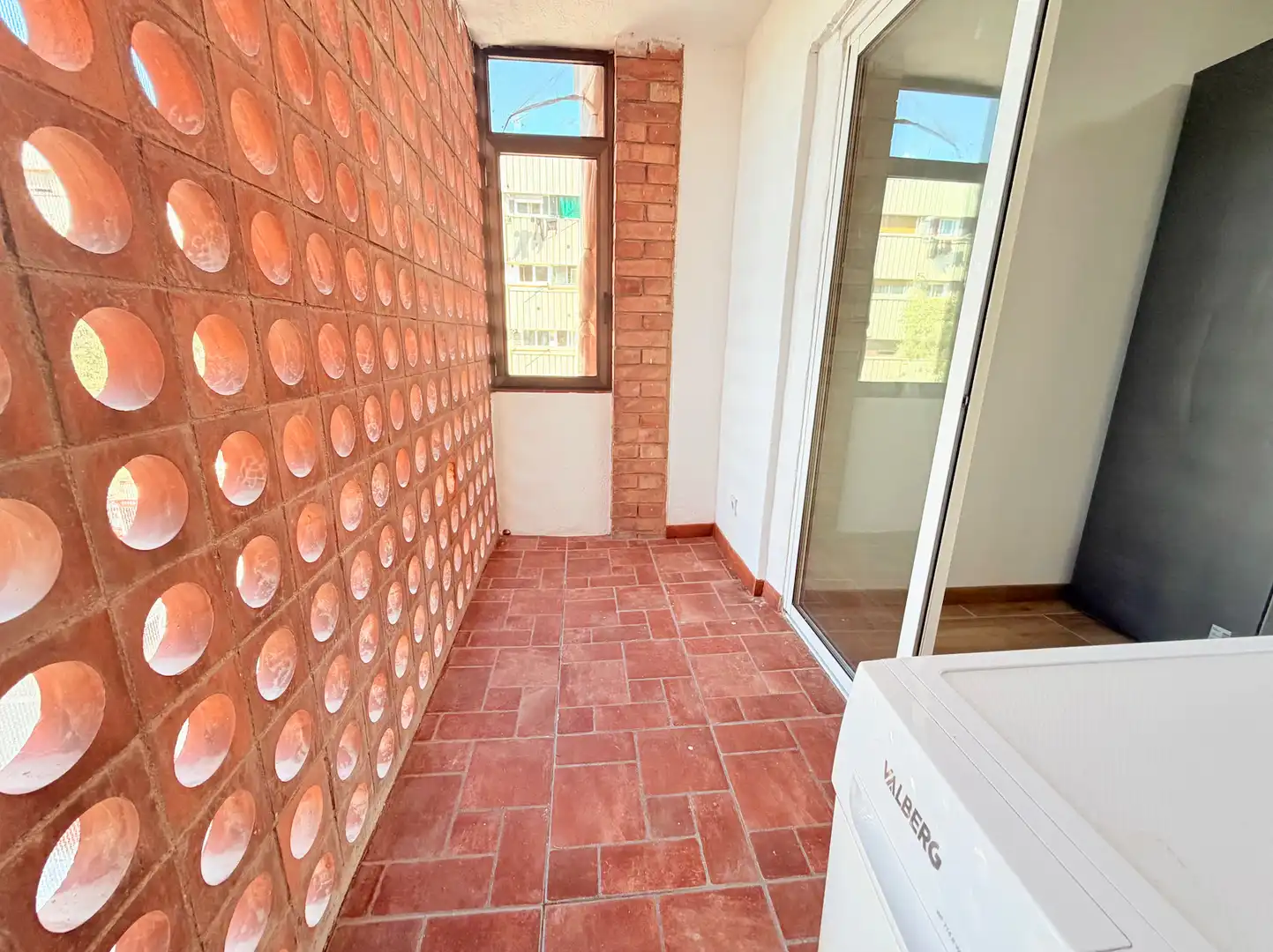 Balcony of Apartments for rent in Sant Adrià de Besòs  with Air Conditioner and Balcony