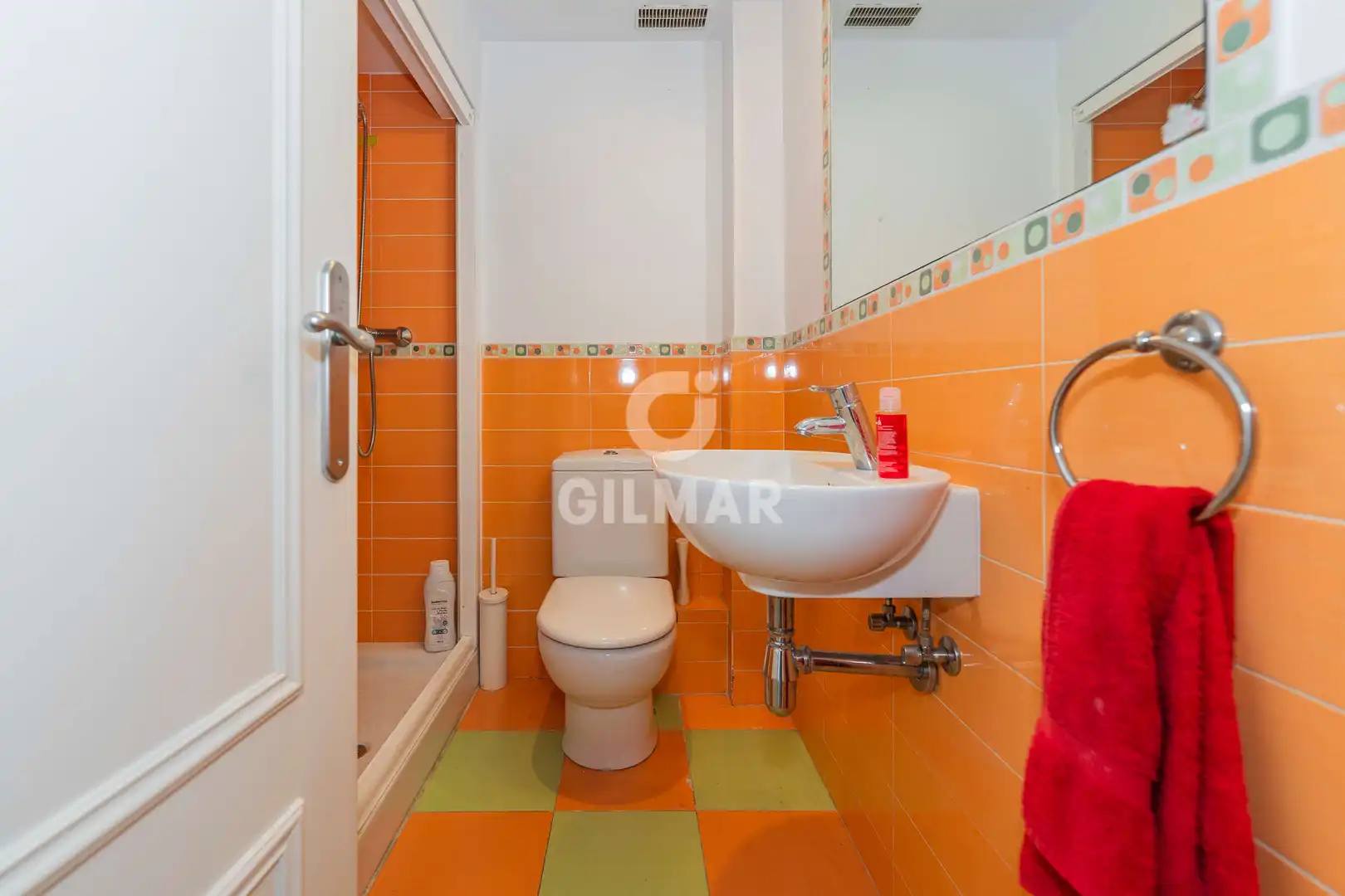 Bathroom of Detached homes for sale in Pozuelo de Alarcón  with Heating and Private garden