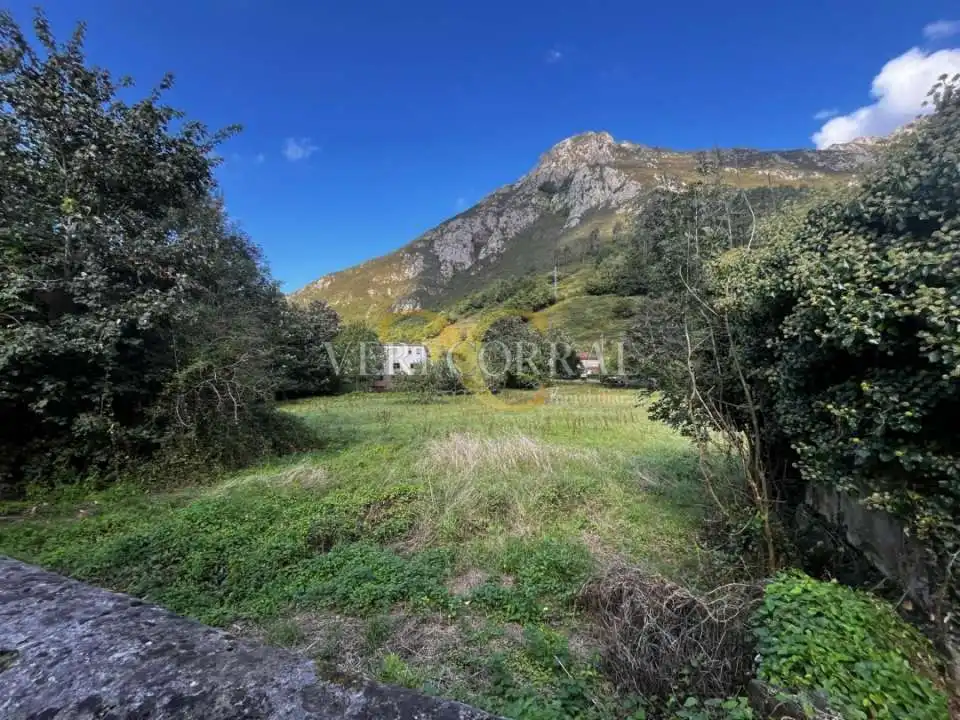 Wohnbaugrundstück zum Verkauf in Santianes del Agua, imagen 8