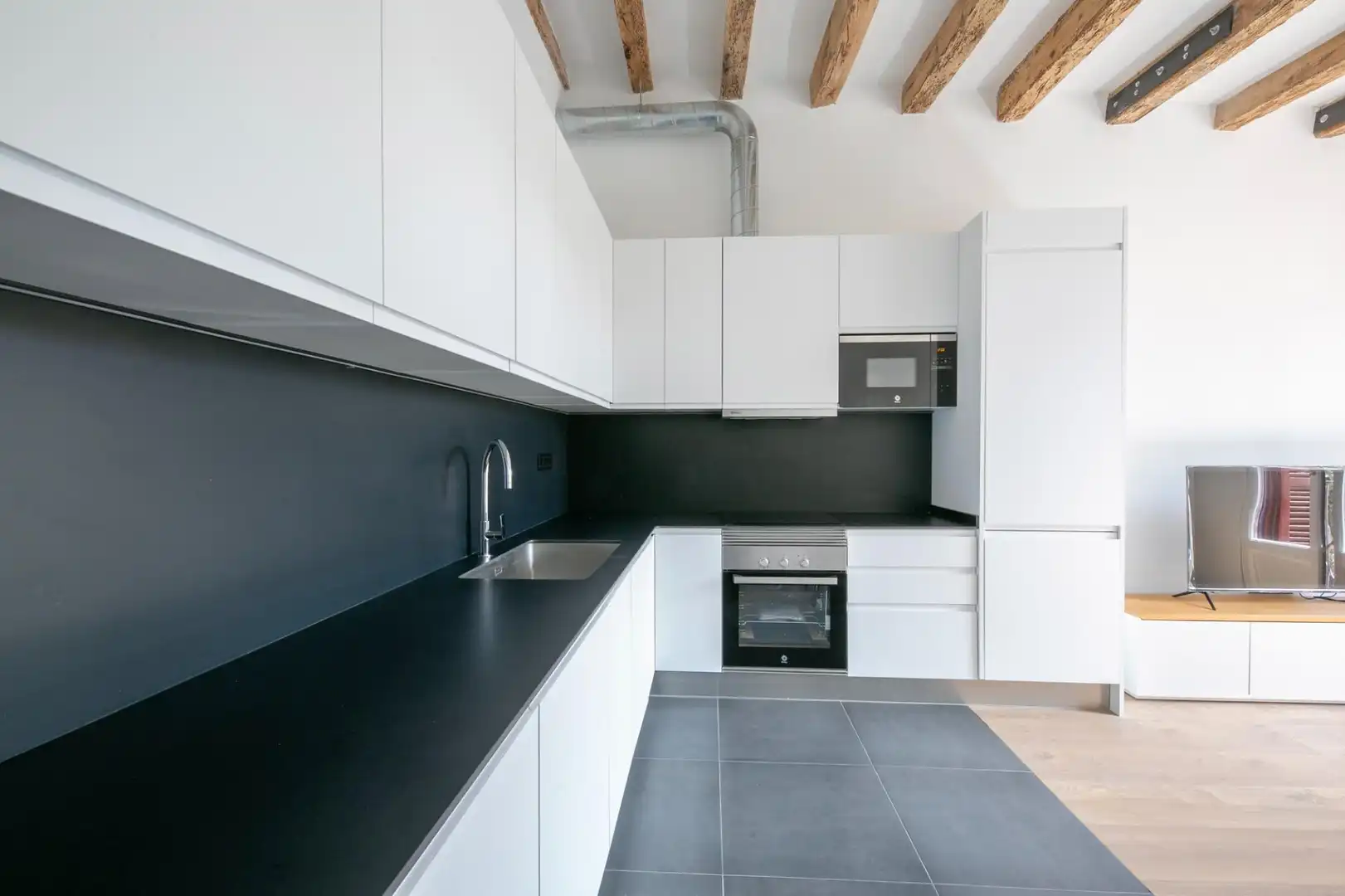 Küche von Wohnung zur Miete in Barcelona mit Klimaanlage, Heizung und Parkett
