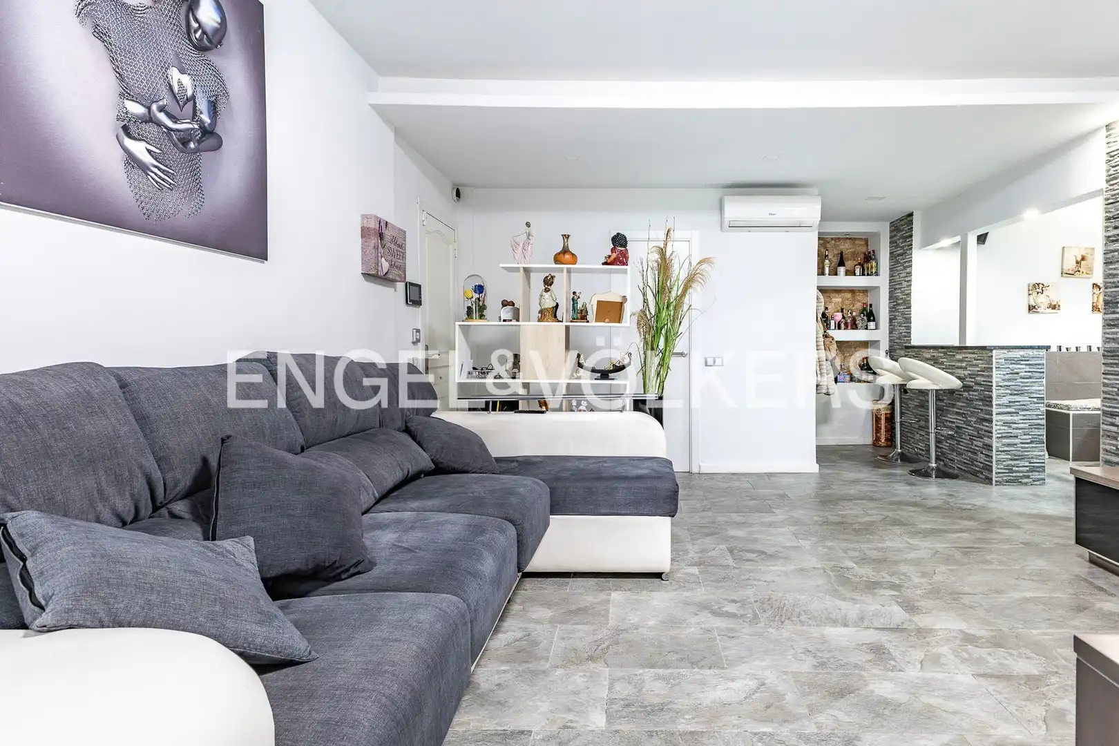 Sala de estar de Dúplex en venta en Montcada i Reixac con Aire acondicionado, Calefacción y Terraza