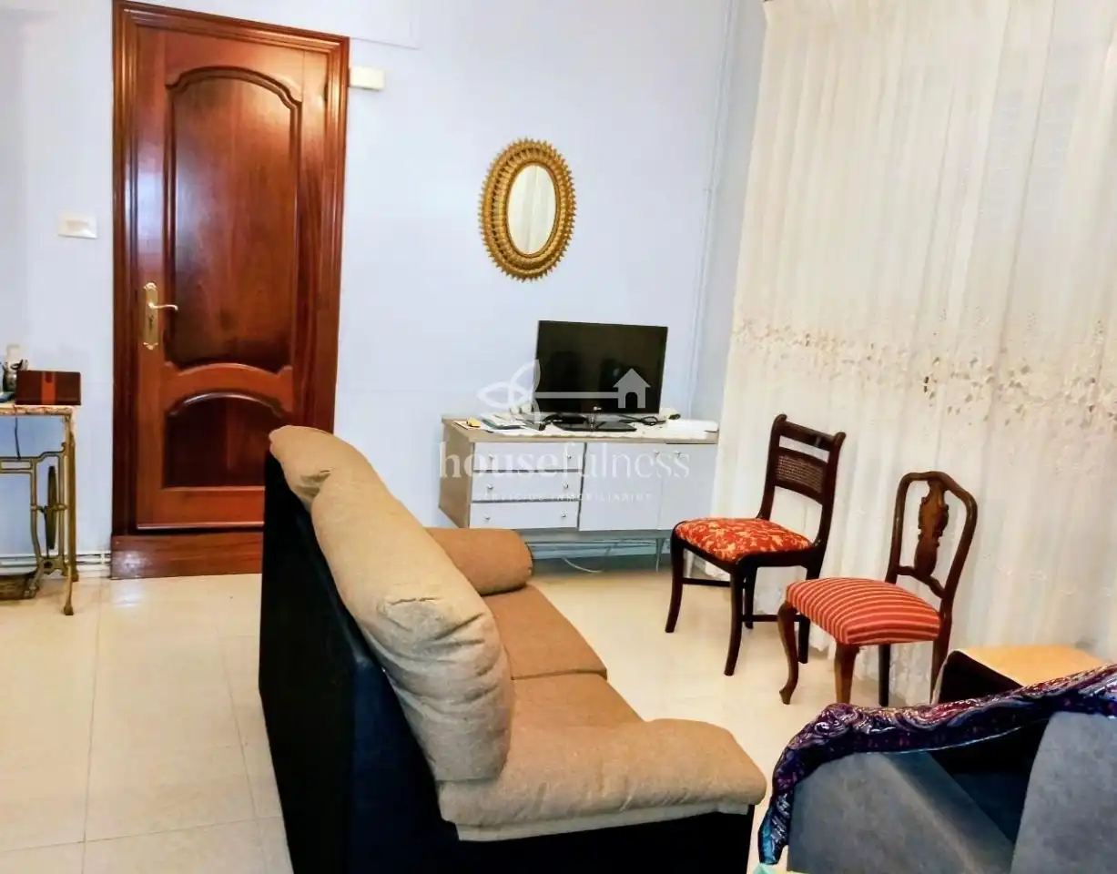 Wohnzimmer von Gebäude zum Verkauf in Cariño
