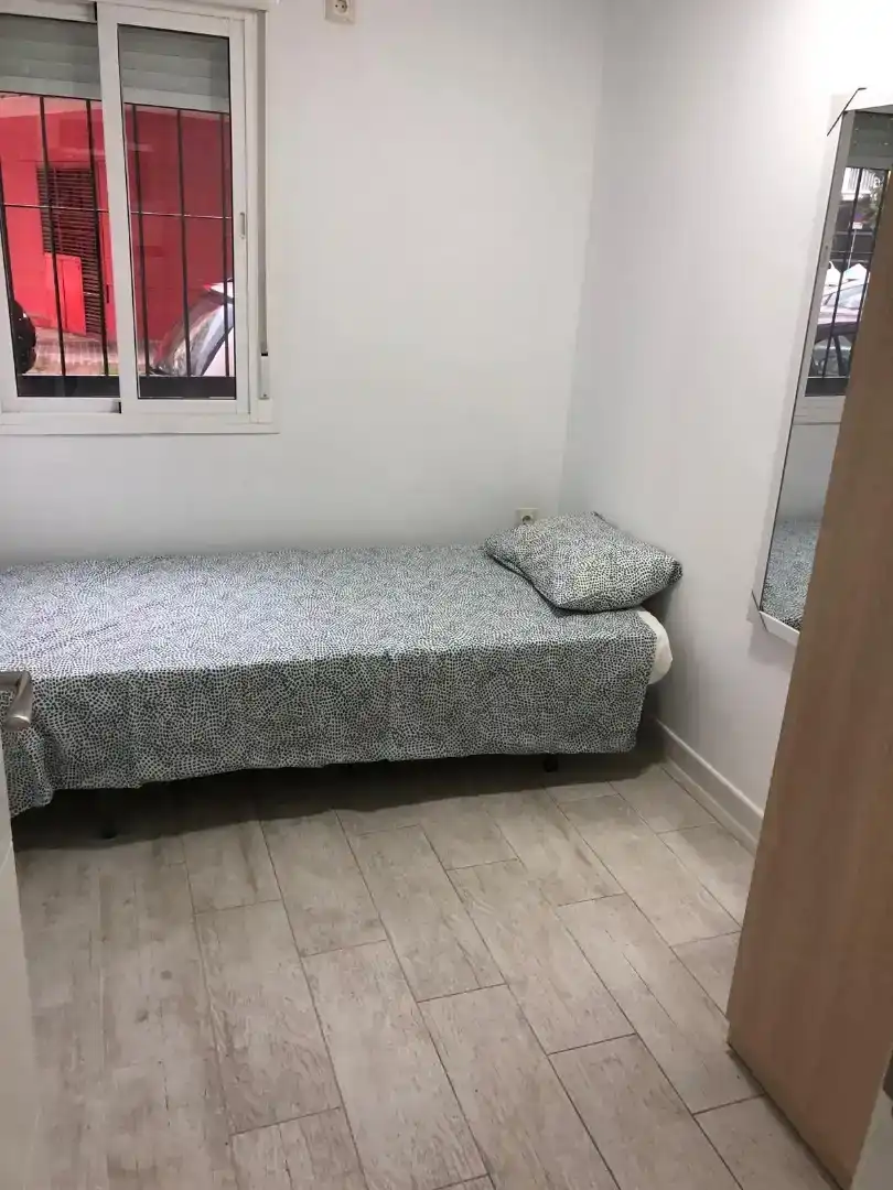 Dormitori de Pis en venda en  Sevilla Capital amb Aire condicionat