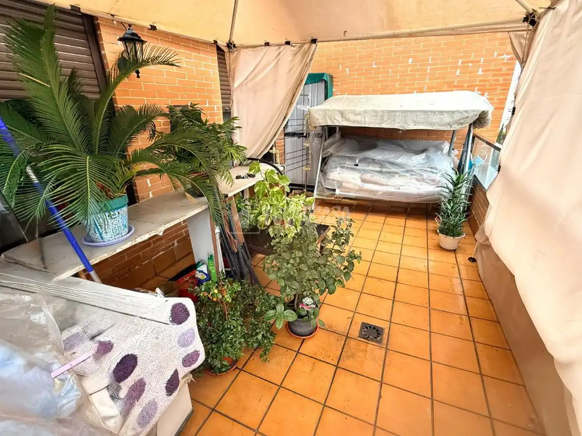 Terraza de Piso en venta en Madrid con Calefacción