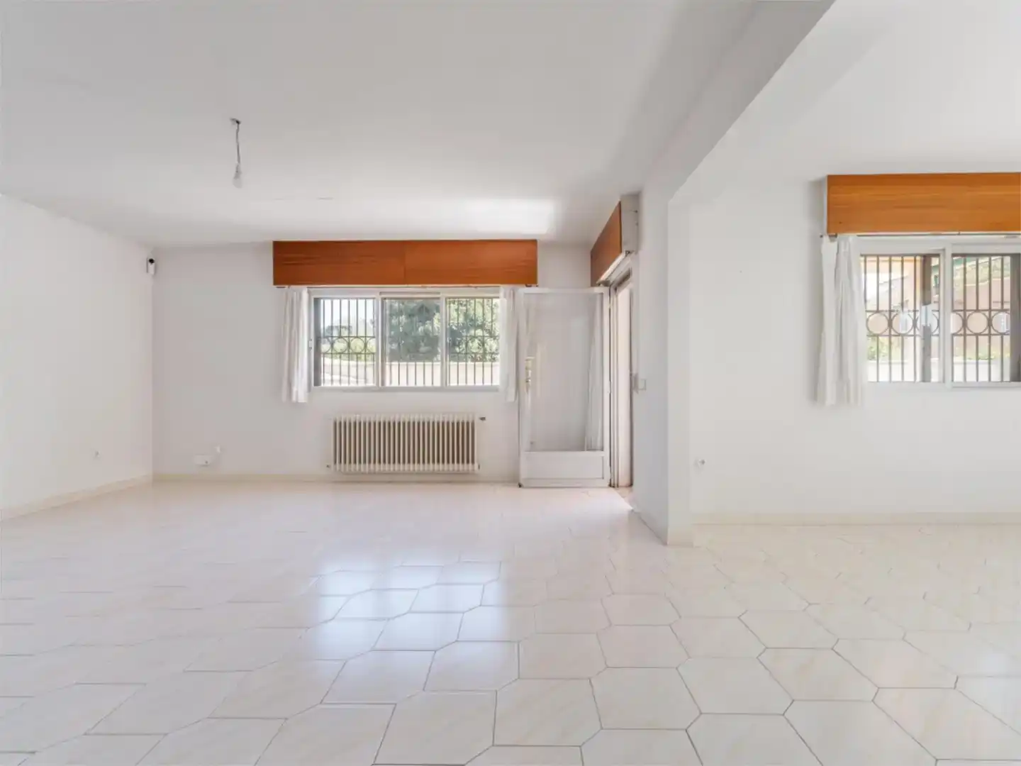 Sala de estar de Piso en venta en Alcalá de Henares con Jardín privado, Trastero y Piscina