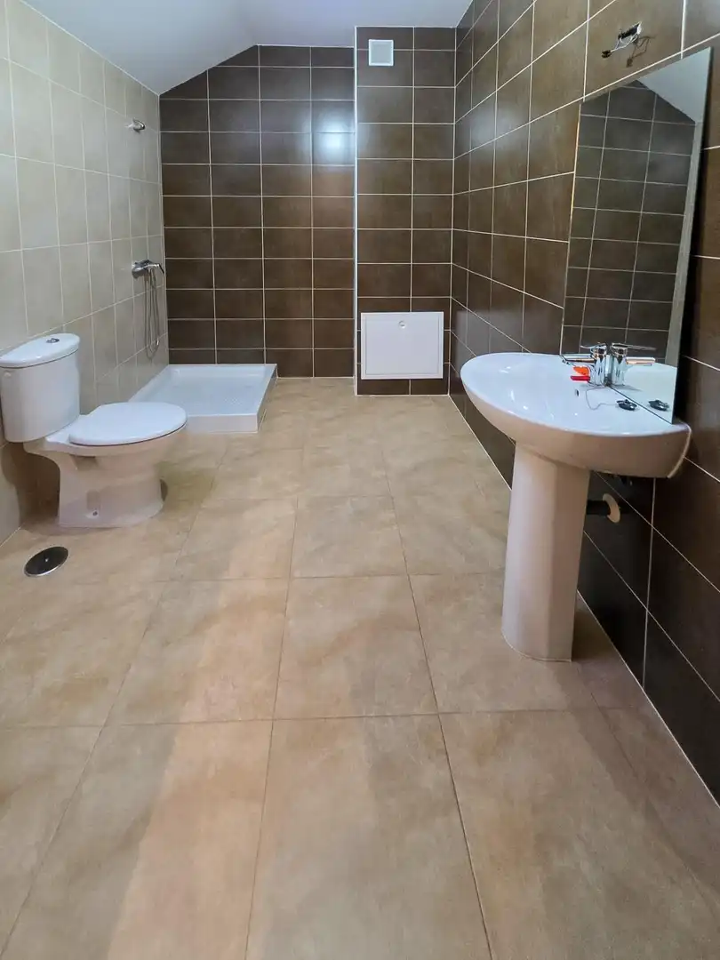 Bathroom of Detached homes for sale in Carranque, Toledo