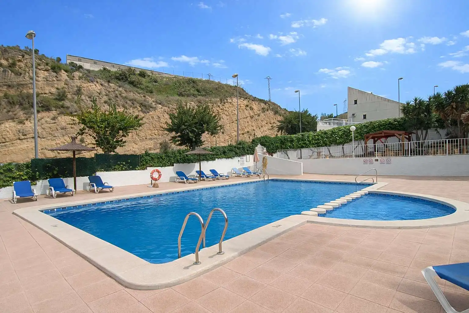 Piscina de Casa o xalet en venda en Rojales amb Balcó