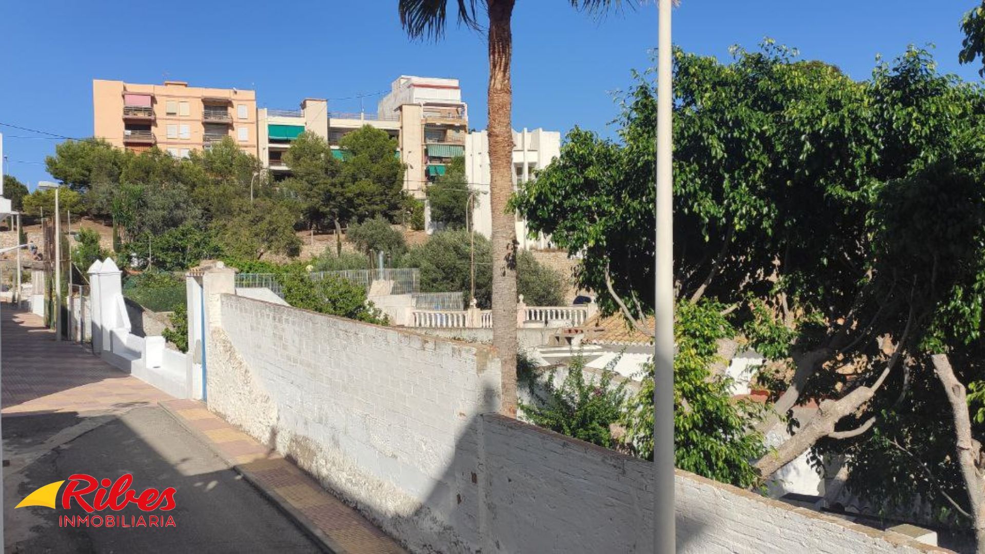 Vista exterior de Planta baixa en venda en Cullera amb Jardí privat, Terrassa i Traster