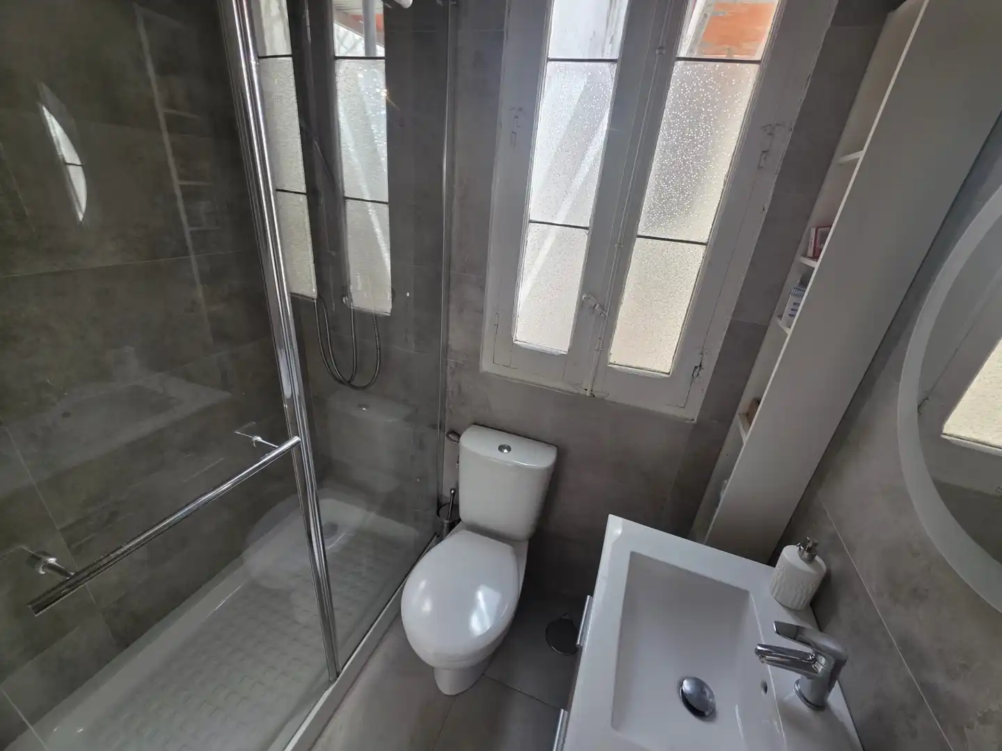 Baño de Ático en venta en Madrid con Aire acondicionado, Calefacción y Parquet