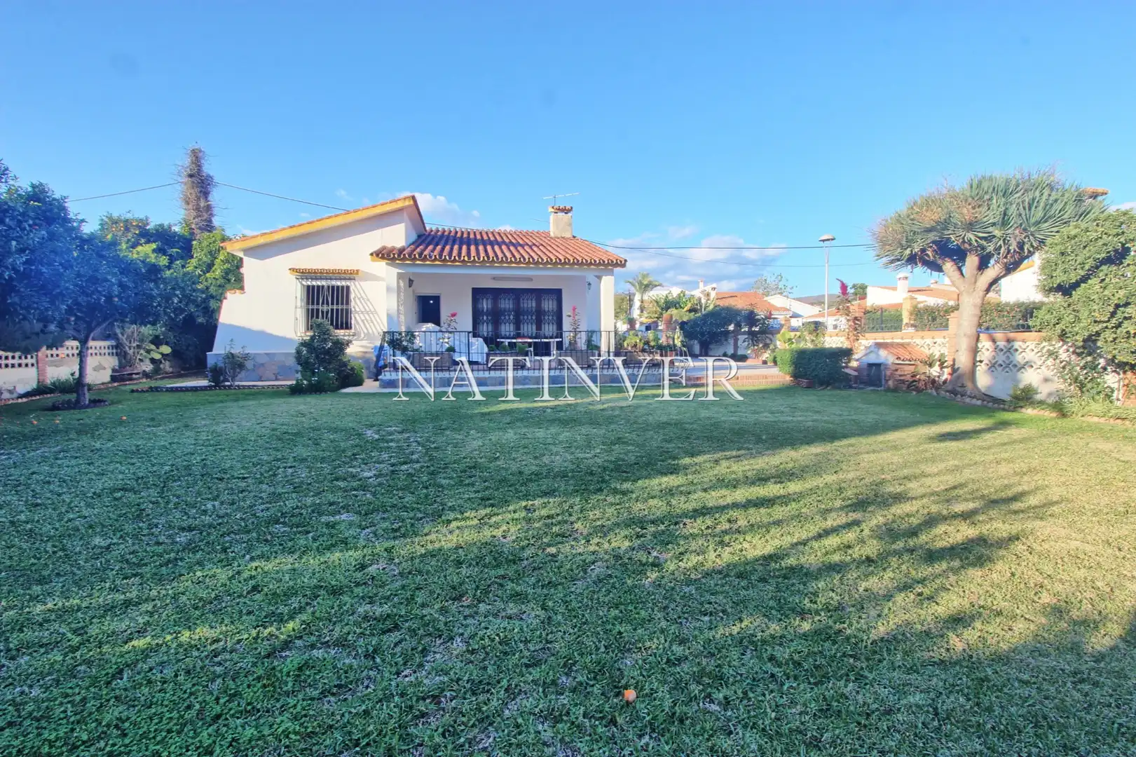 Vista exterior de Casa o chalet en venta en Rincón de la Victoria con Jardín privado y Terraza