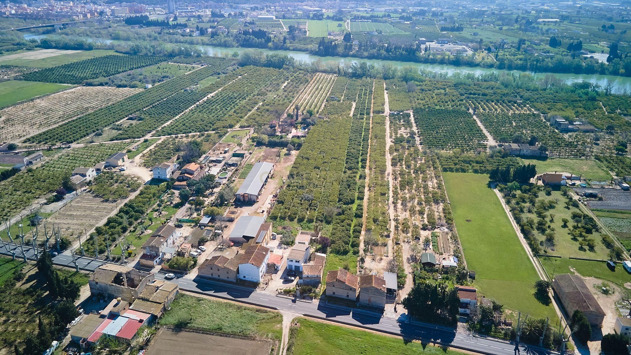 House or chalet for sale in Tortosa  with Air Conditioner, Swimming Pool and Oven