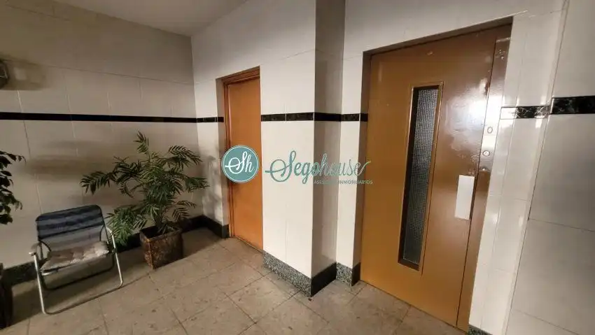 Piso con ascensor en venta en Ezequiel González - Conde de Sepúlveda, imagen 46