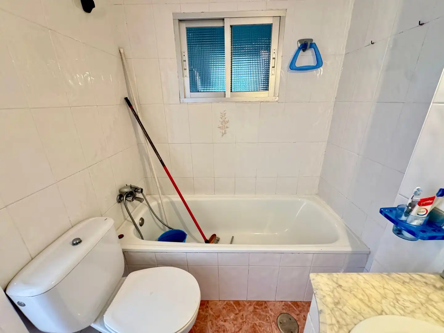 Bathroom of Flat for sale in Vélez-Málaga  with Terrace