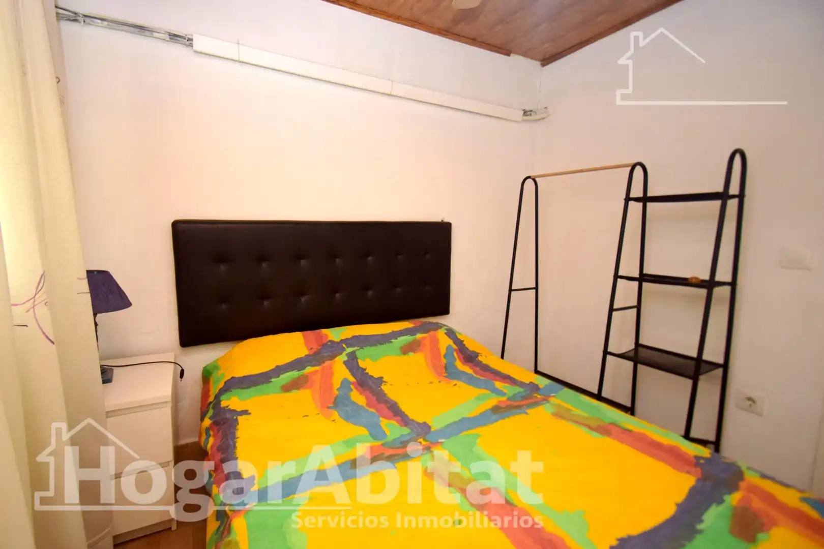 Habitación de Casa o chalet en venta en Llíria con Aire acondicionado, Calefacción y Jardín privado