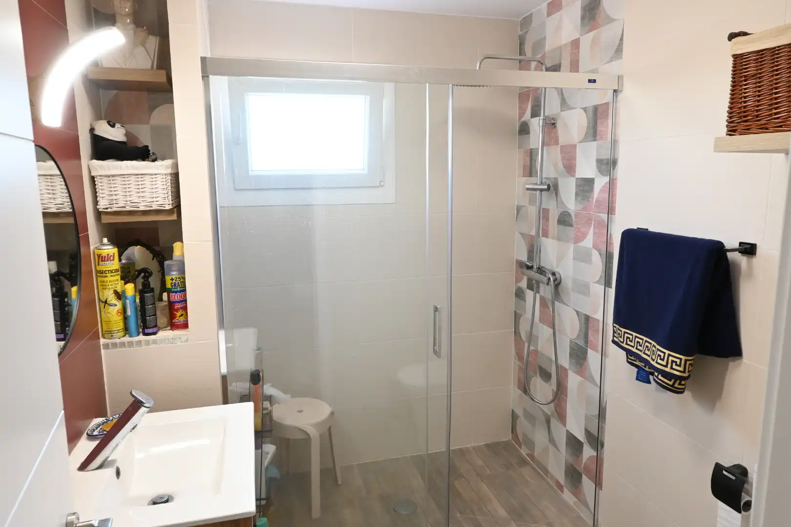Bany de Casa o xalet en venda en Las Gabias amb Jardí privat, Terrassa i Traster