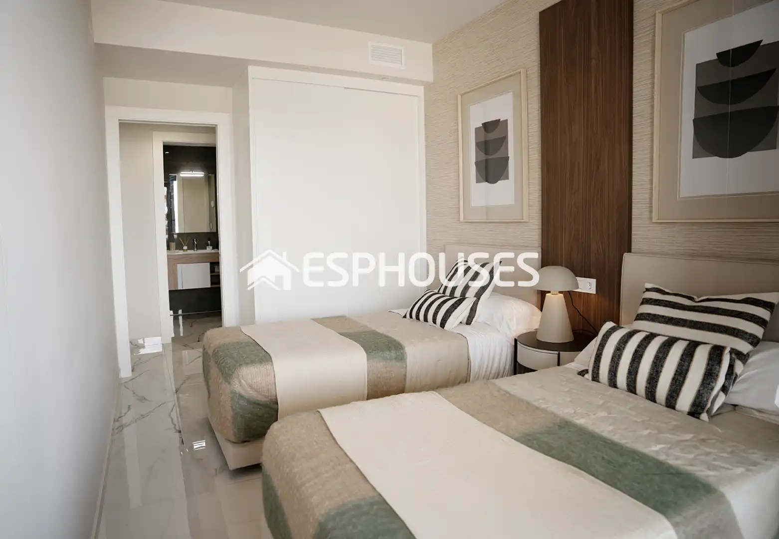 Bedroom of Attic for sale in Rojales  with Air Conditioner, Terrace and Storage room