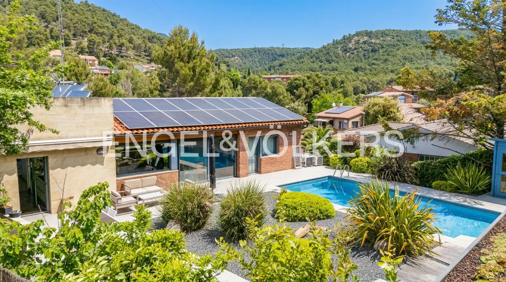 Vista exterior de Casa o chalet en venta en Matadepera con Aire acondicionado, Calefacción y Jardín privado