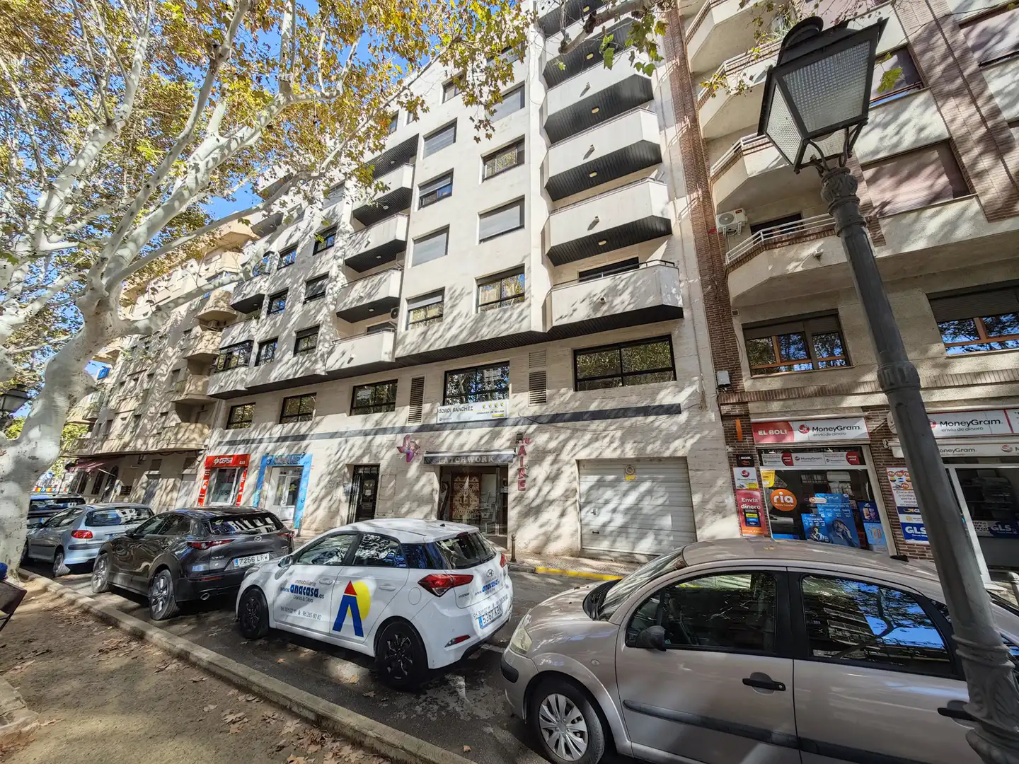Individual with lift for sale in Passeig de Gregori Maians 3, imagen 2