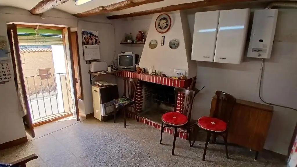 Cuina de Casa o xalet en venda en Cretas amb Moblat, Forn i Balcó