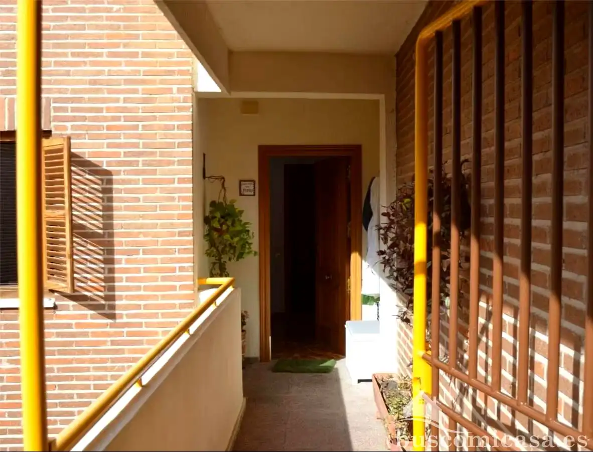 Piso con terraza en venta en Corredera De San Marcos