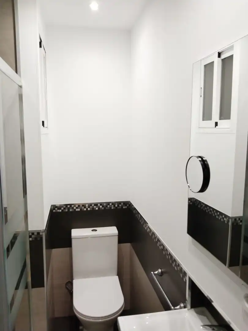 Baño de Piso en venta en Rubí con Calefacción, Horno y Balcón