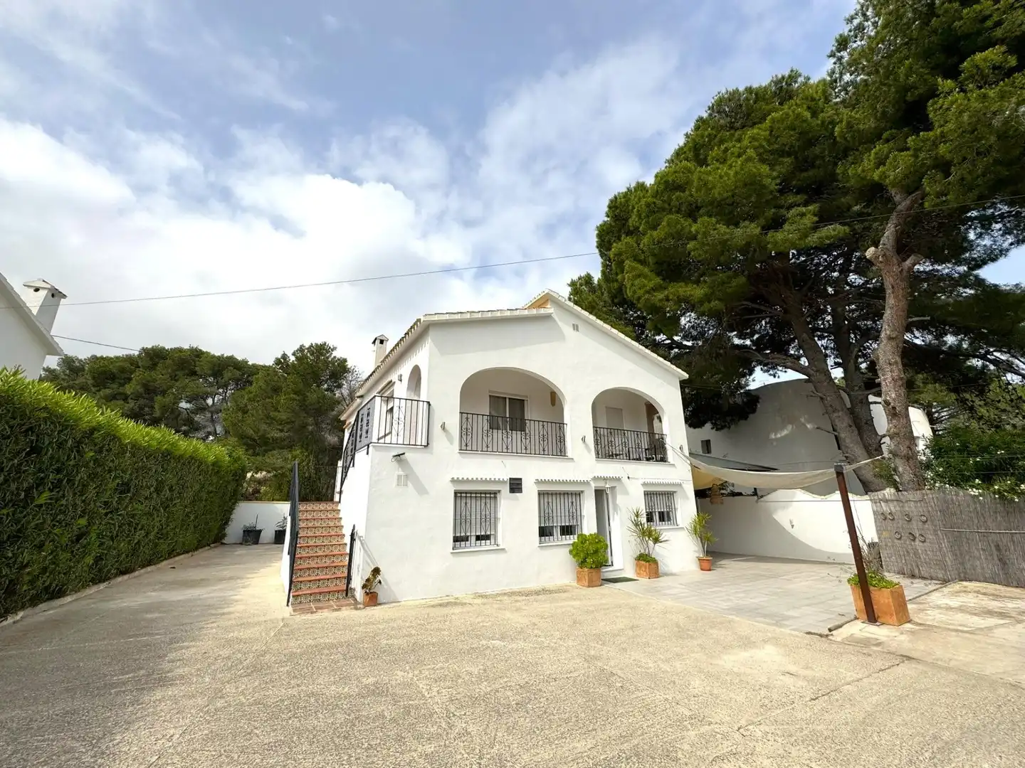 Exterior view of Houses for sale in Dénia