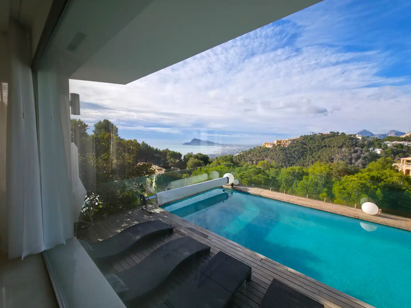Chalet con terraza en venta en Calle Alemania 733, imagen 12