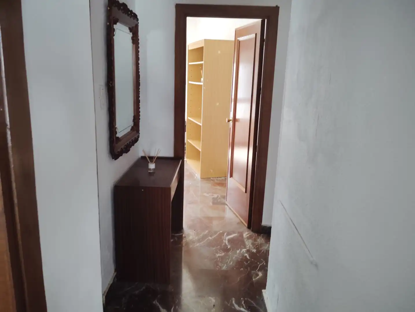 Piso de alquiler en Granada con Calefacción, Amueblado y Horno
