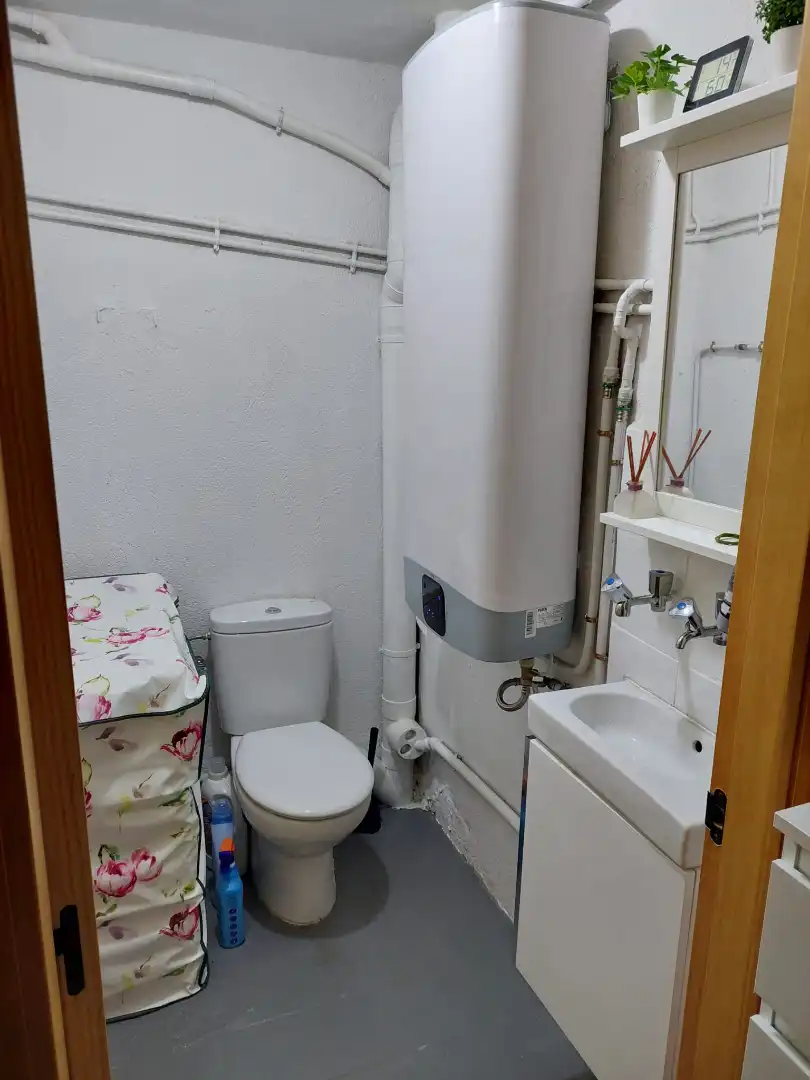 Baño de Casa adosada en venta en Alp con Calefacción, Jardín privado y Balcón