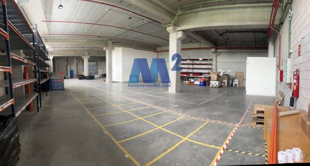 Nave industrial en Alquiler en Parque Europa - Los Pitufos