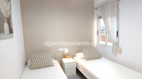 Foto 5 de Piso de alquiler en Avenida de la Armada Española, Playa Poniente, Benidorm