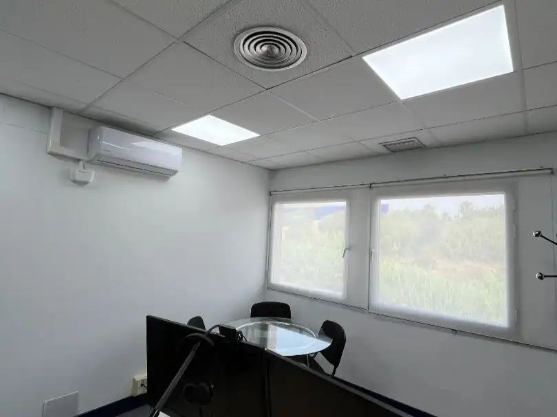 Oficina de lloguer en Torremolinos amb Aire condicionat, Moblat i Internet