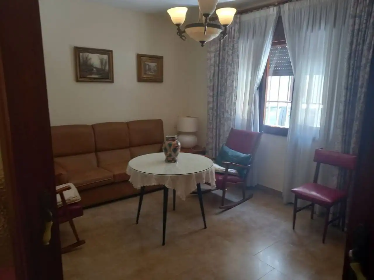 Sala d'estar de Casa adosada en venda en Vélez-Málaga amb Terrassa i Traster