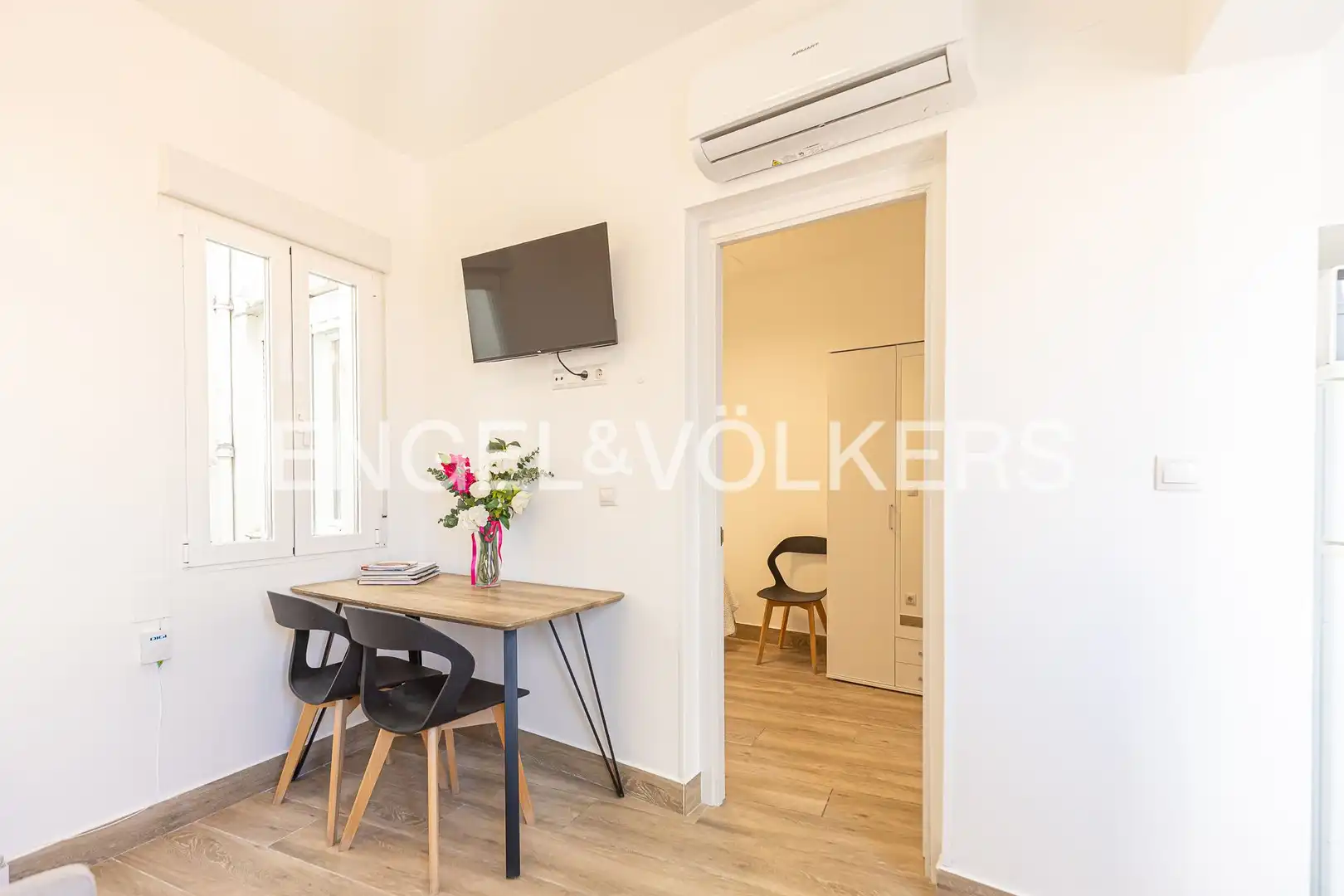Außenansicht von Wohnung zur Miete in Madrid mit Klimaanlage, Heizung und Möbliert