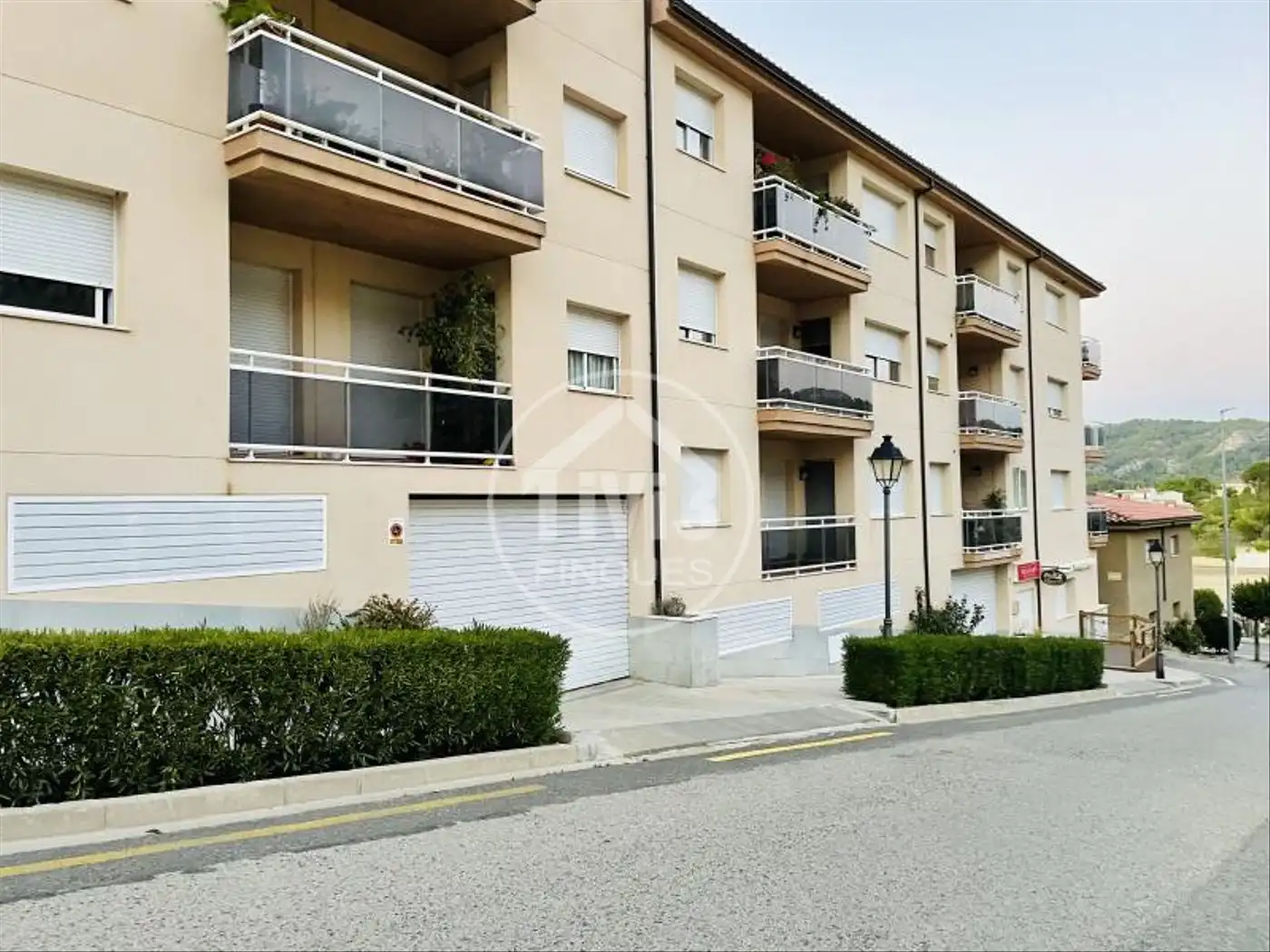 Außenansicht von Garage zur Miete in Tivissa