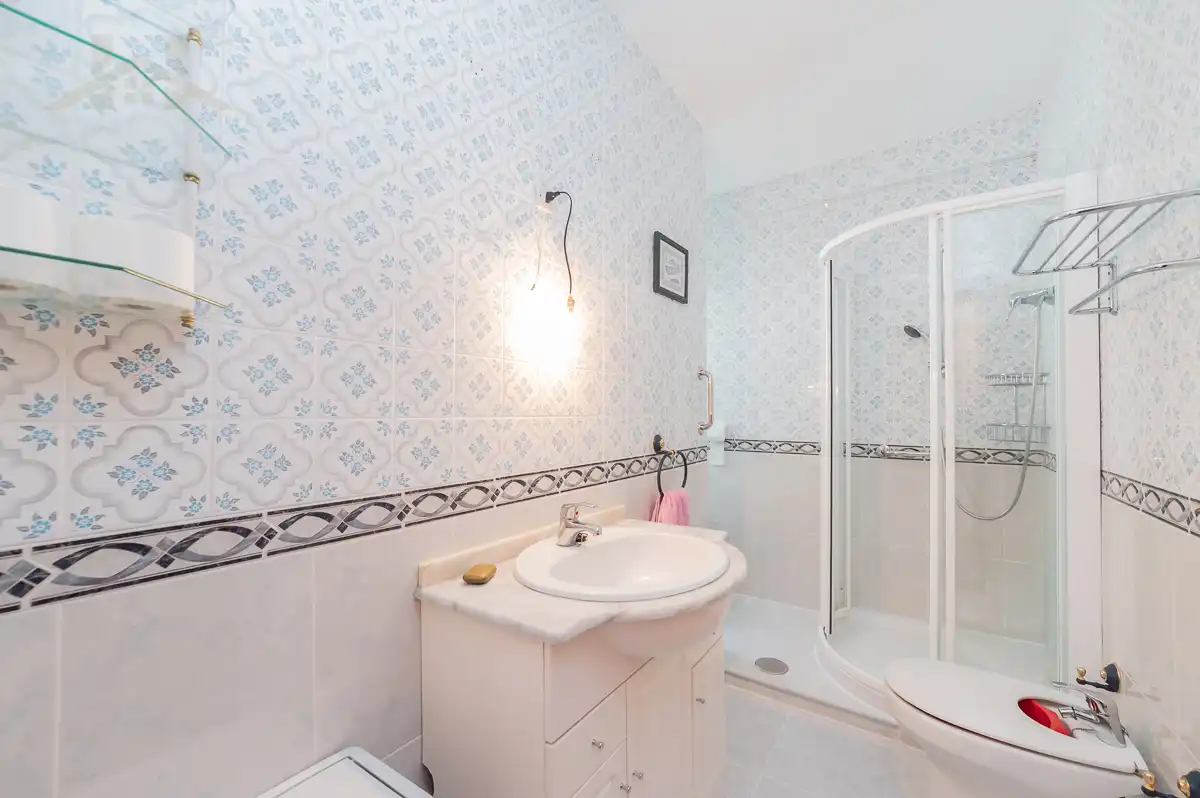 Baño de Casa o chalet en venta en Pinto con Aire acondicionado, Calefacción y Jardín privado