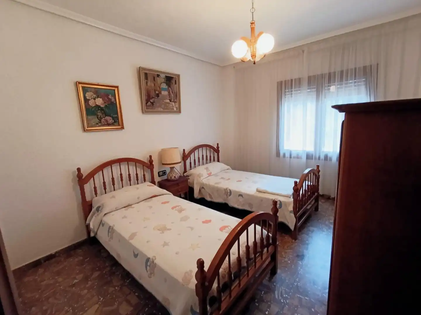 Dormitori de Casa o xalet en venda en Elche / Elx amb Jardí privat, Terrassa i Traster