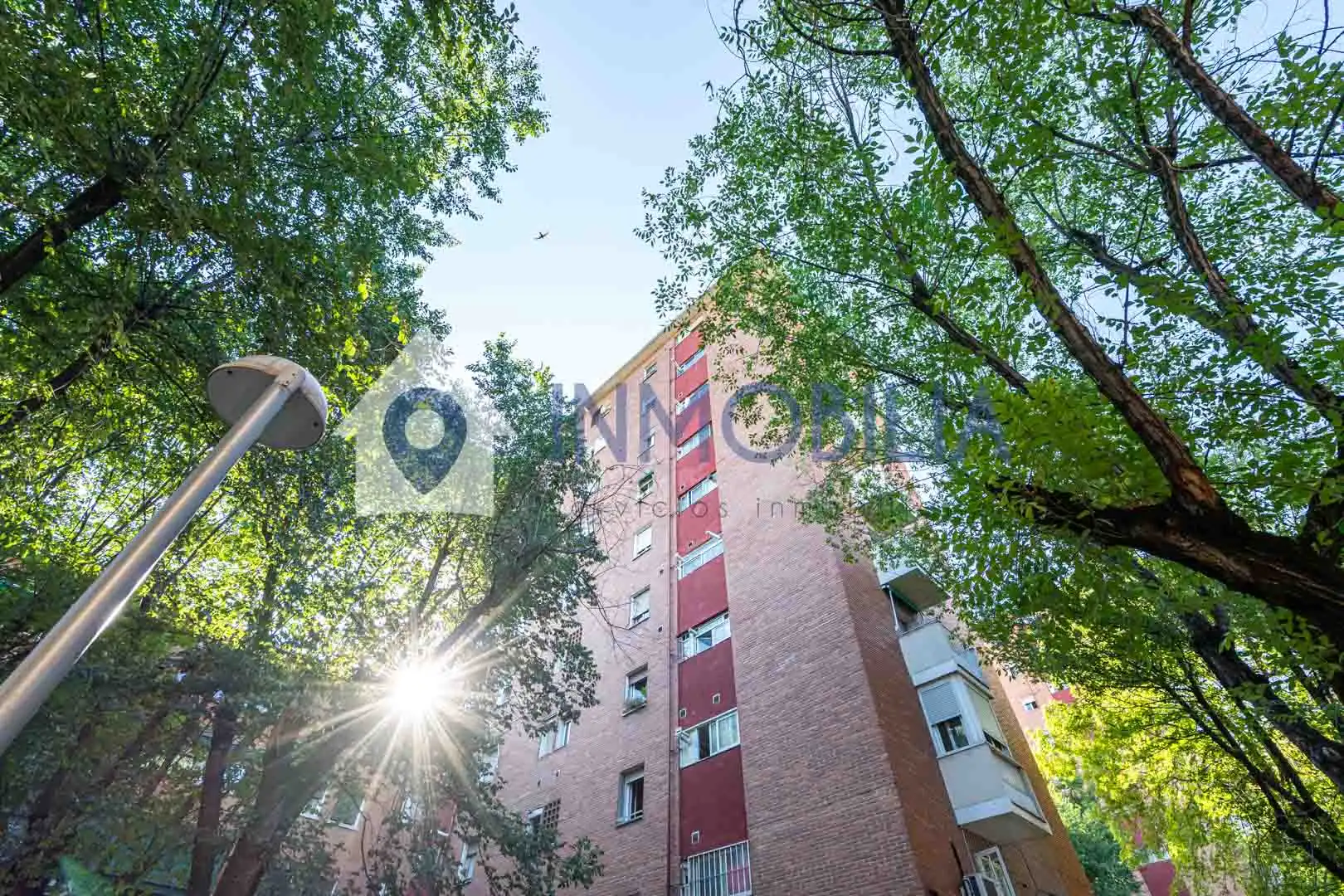 Vista exterior de Pis en venda en Madrid amb Aire condicionat, Calefacció i Terrassa