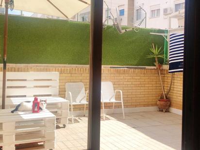 Terrassa de Apartament de lloguer en  Zaragoza Capital amb Calefacció, Moblat i Forn