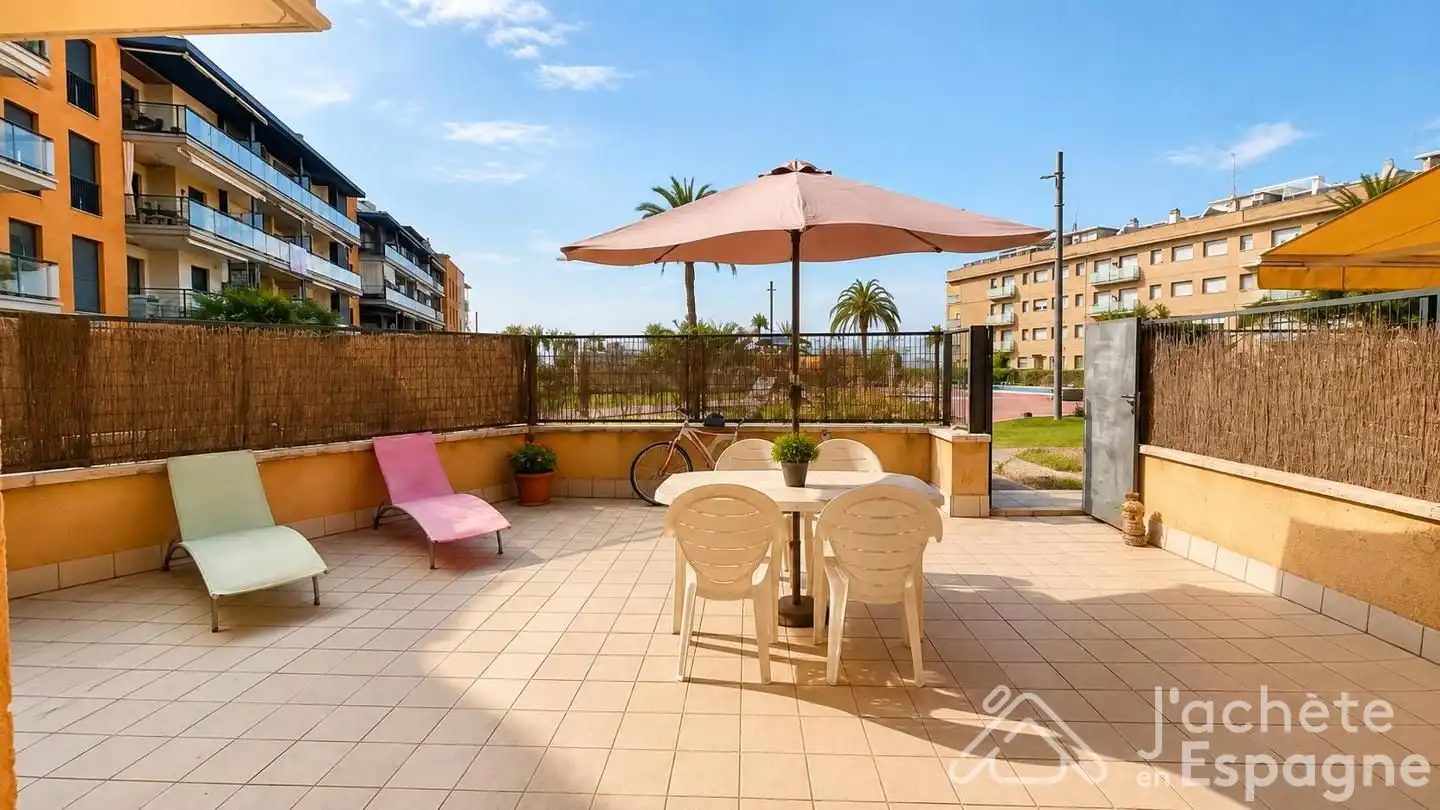 Terrassa de Dúplex en venda en Cubelles amb Aire condicionat, Terrassa i Traster