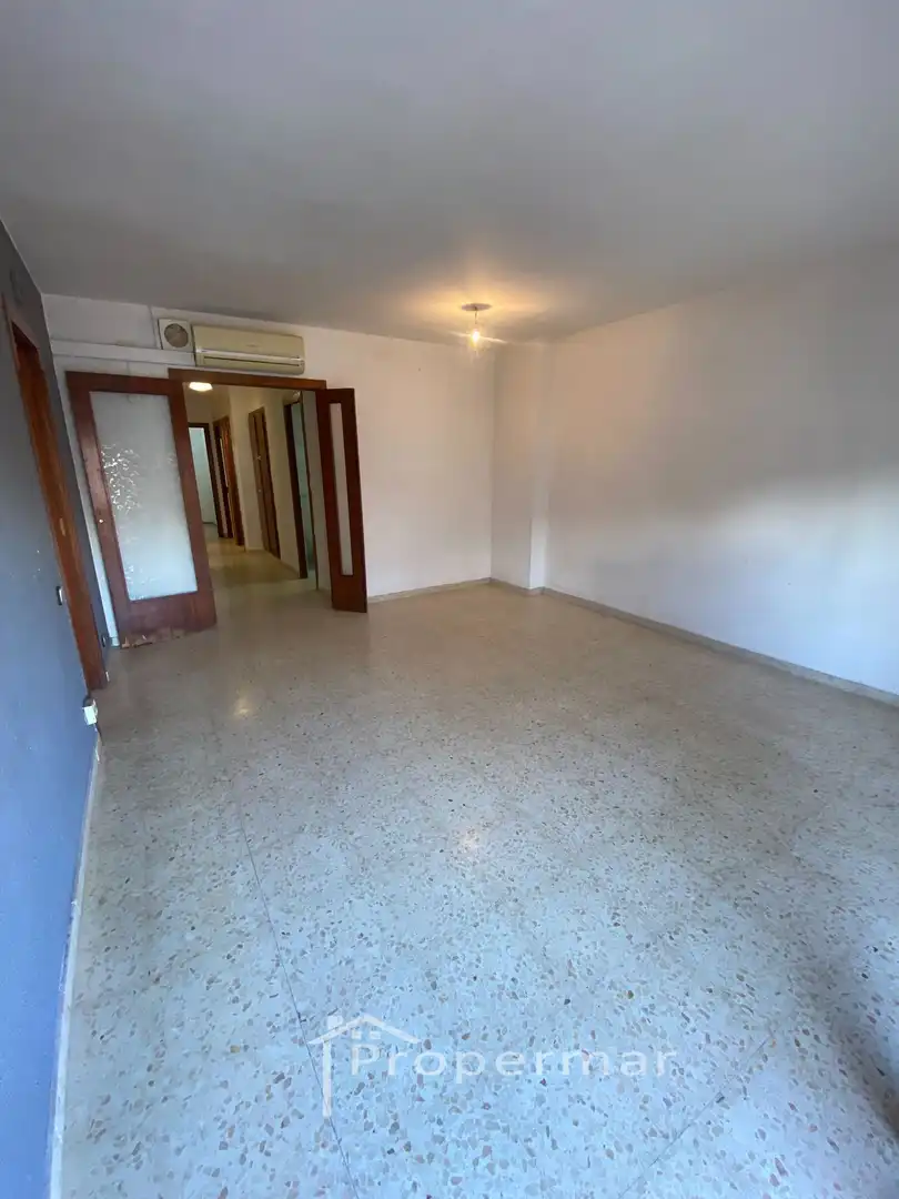Piso de alquiler con opción a compra en Vilanova del Vallès con Aire acondicionado y Terraza