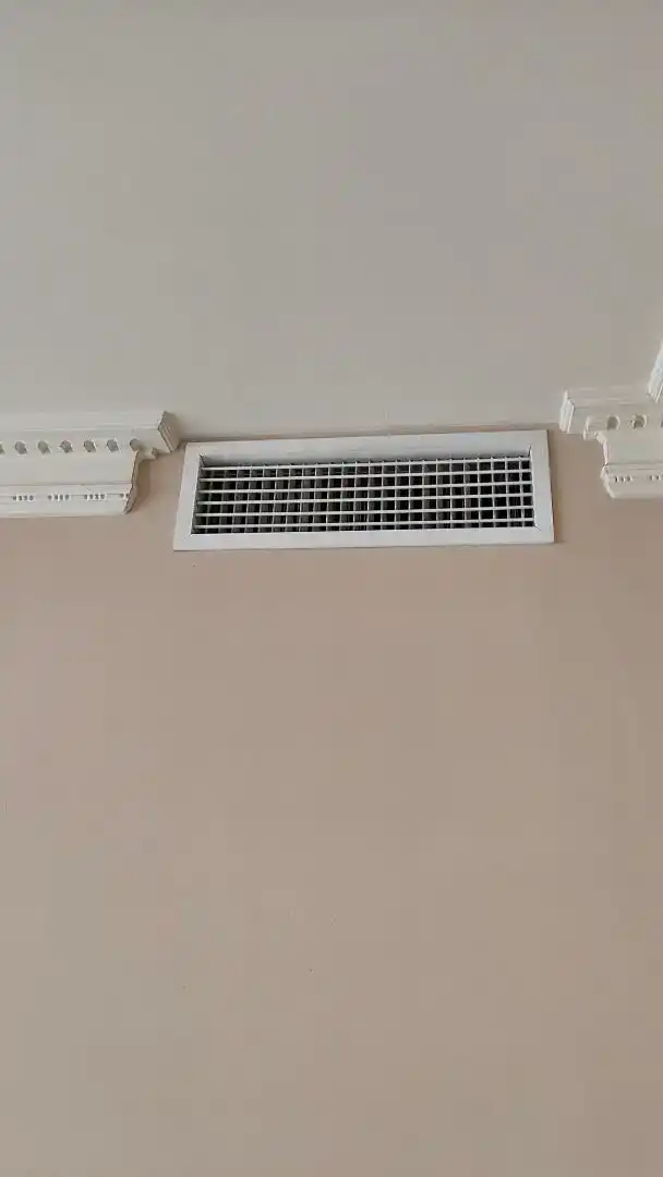 Flat for sale in Utrera  with Air Conditioner and Balcony