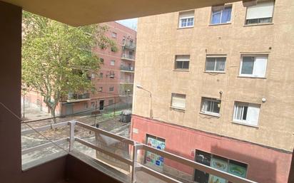 Vista exterior de Pis en venda en Granollers