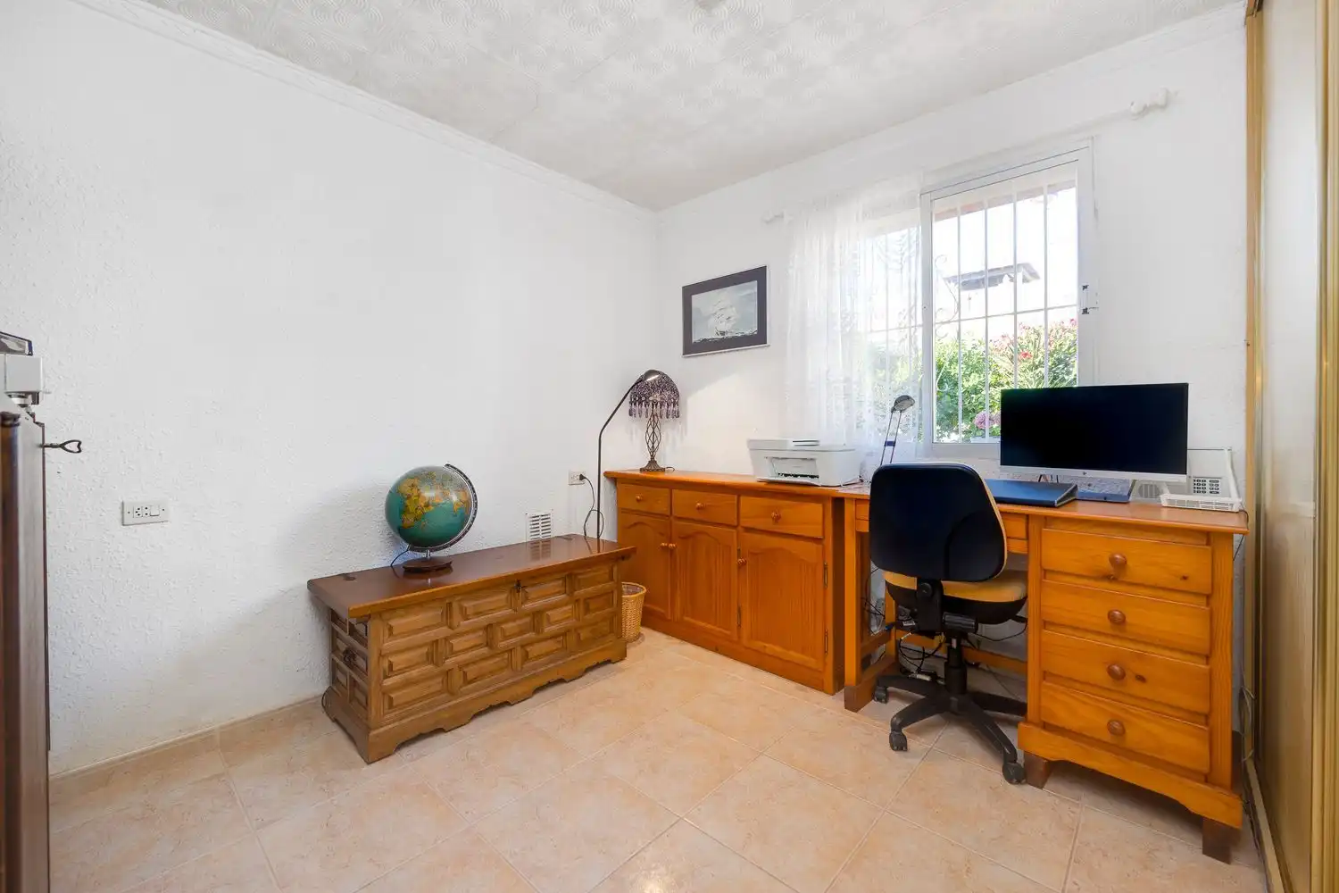 Vista exterior de Casa adosada en venta en Torrevieja con Aire acondicionado, Calefacción y Jardín privado