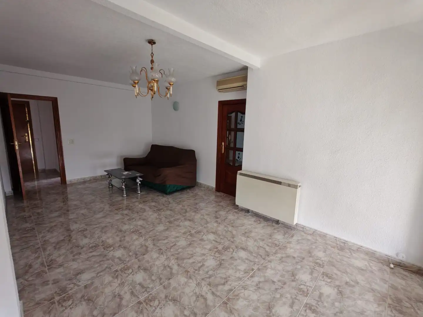 Living room of Flat for sale in Móstoles  with Air Conditioner, Heating and Terrace
