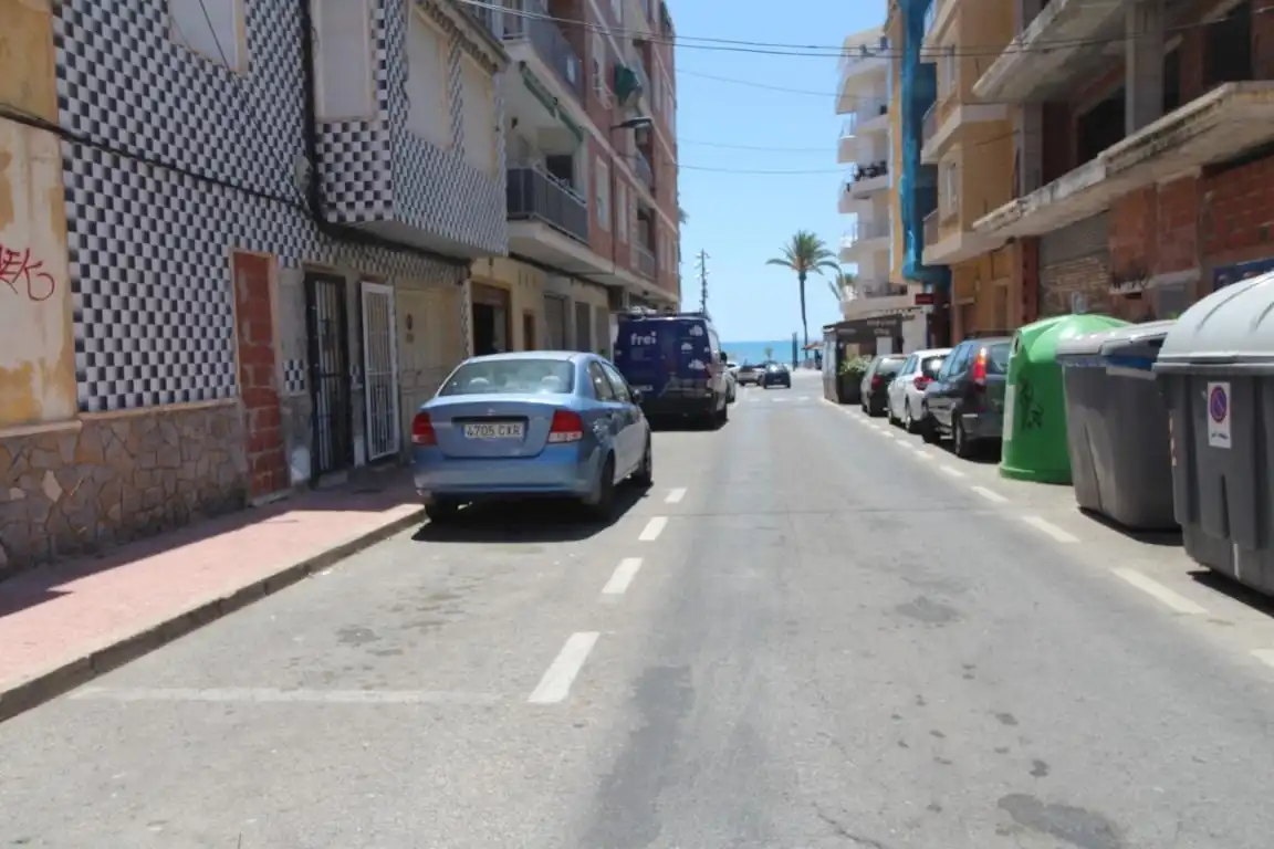 Vista exterior de Apartament en venda en Torrevieja amb Terrassa