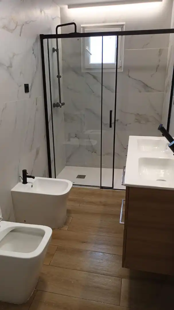 Penthouse with terrace for sale in Carrer Paer Casanovas, imagen 3
