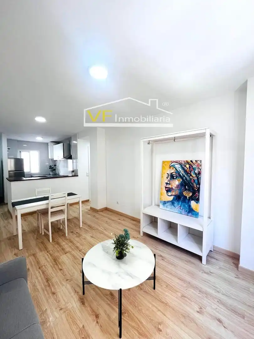 Vista exterior de Apartament en venda en Málaga amb Traster