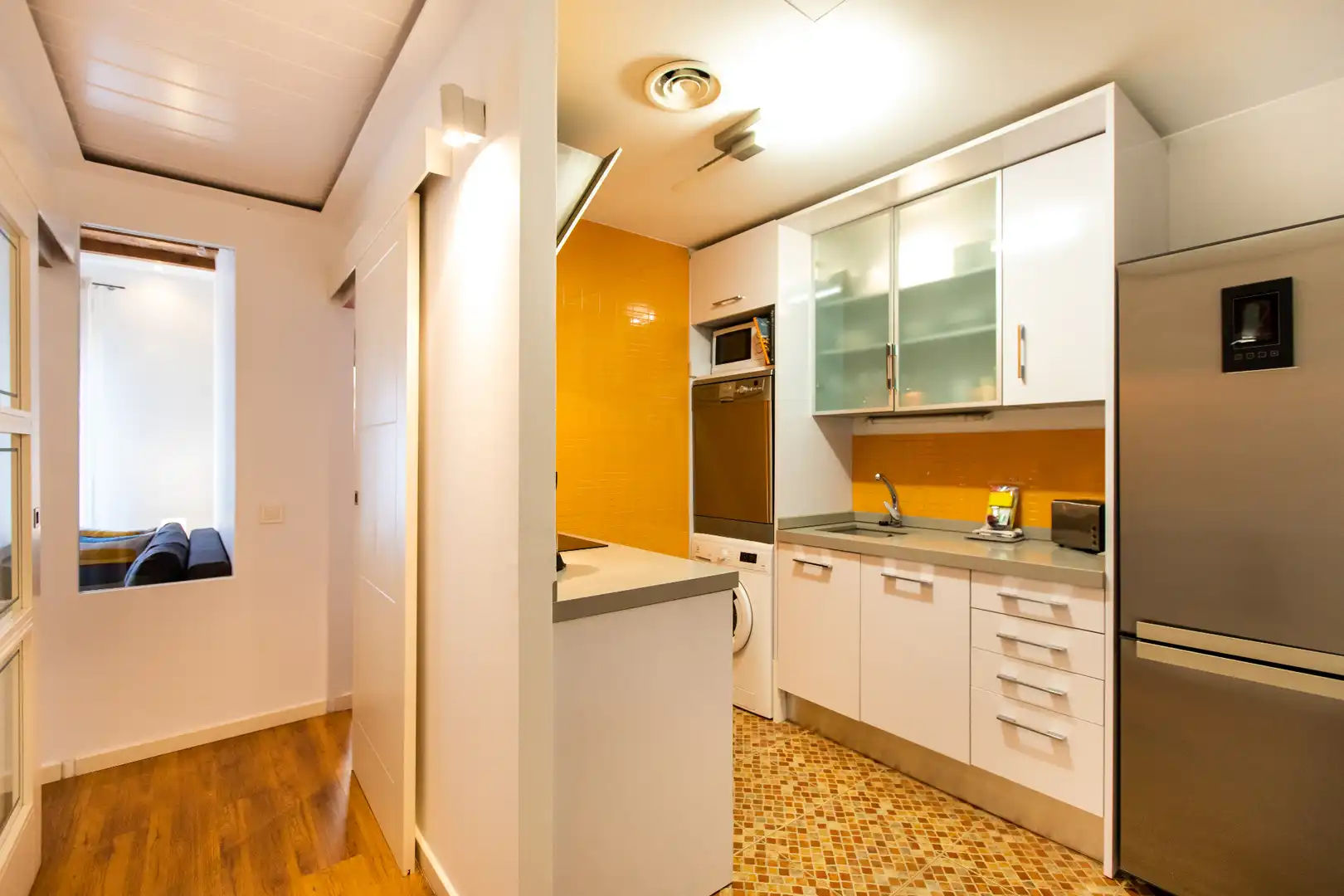 Flat for sale in Carrer de Tapioles, El Poble Sec - Parc de Montjuïc